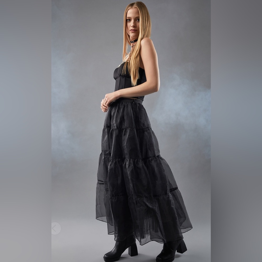 Francesca's‎ NWT Nanceen Black Maxi Skirt - Black - Picture 2 of 4